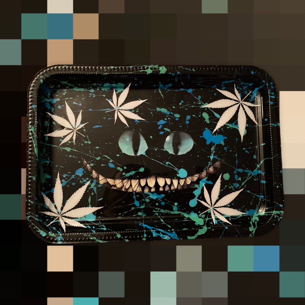 Hiding Cheshire Cat Rolling Tray